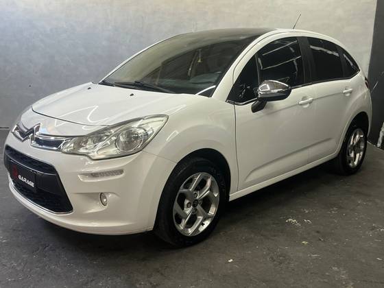 CITROËN C3 1.6 VTI 120 FLEX EXCLUSIVE EAT6